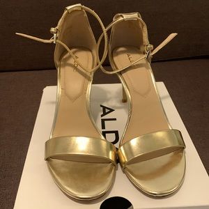 Piliria open toe strap heeled stiletto.